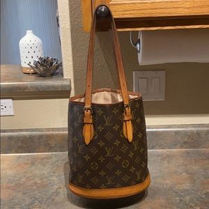 Louis Vuitton Petit Bucket Bag Vintage